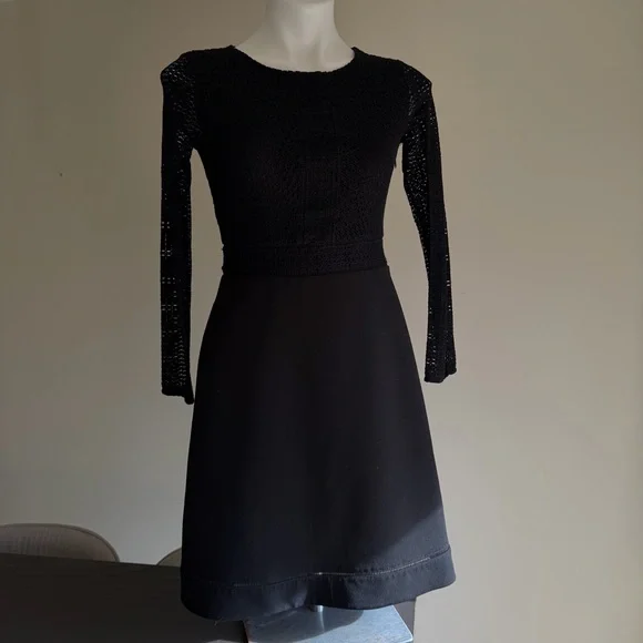Banana Republic Black Long Sleeve Dress - Picture 1 of 3